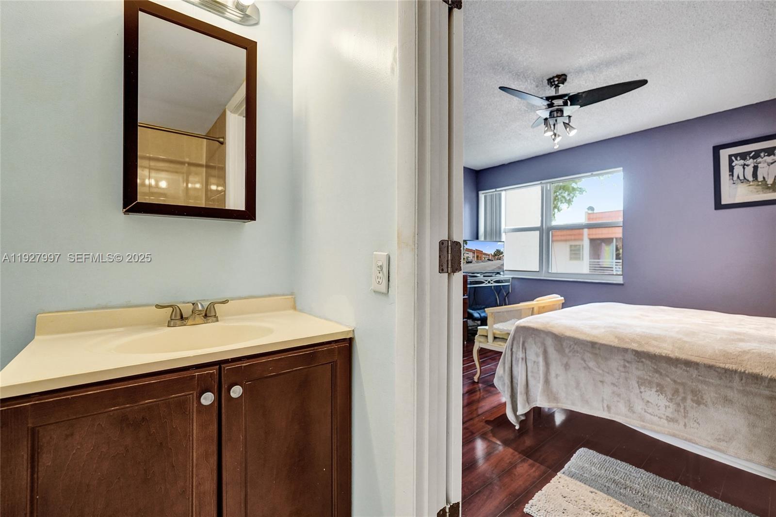 COUNTRYSIDE CONDO - Residential