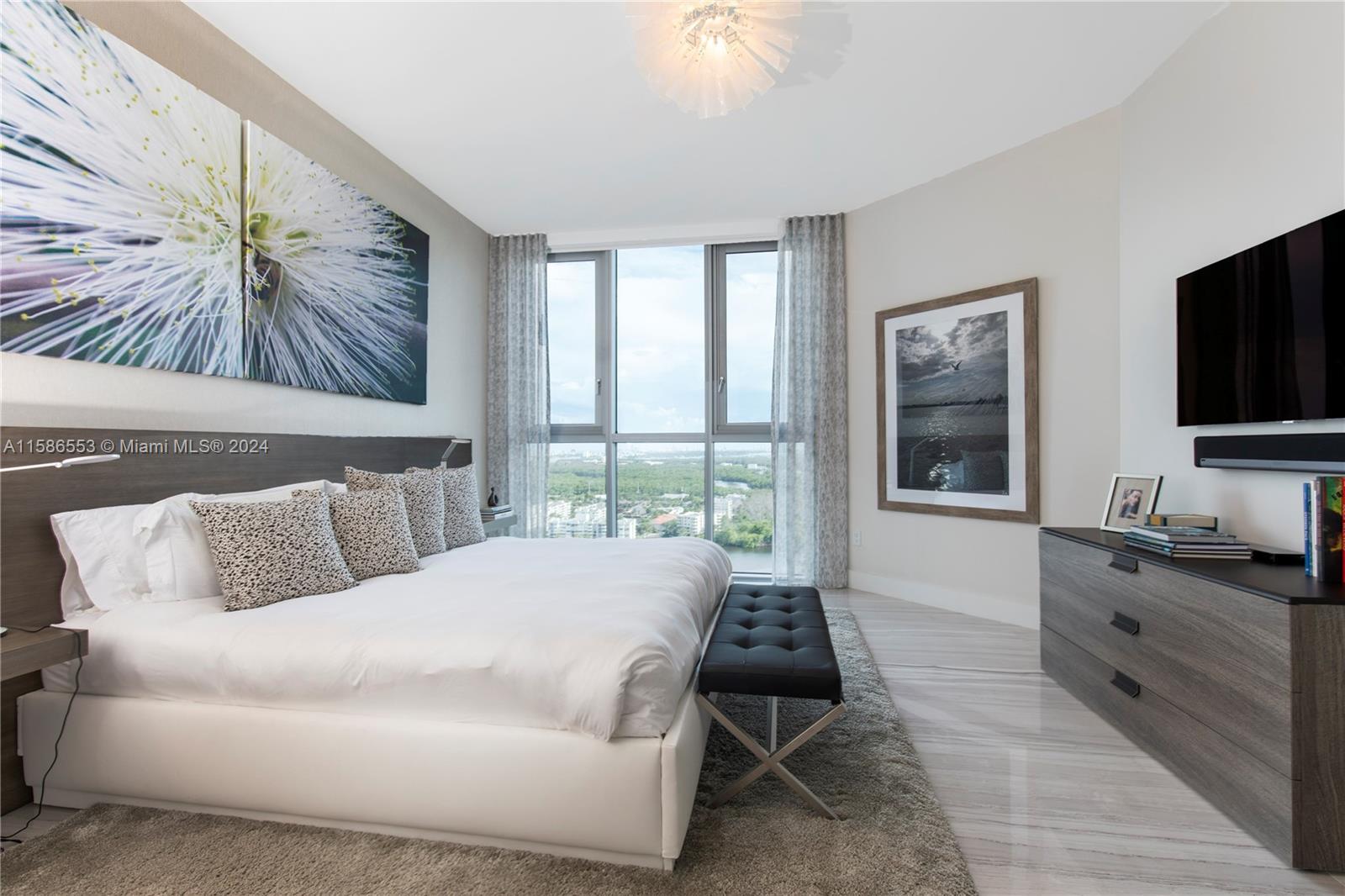 MARINA PALMS RESIDENCES S - Residential