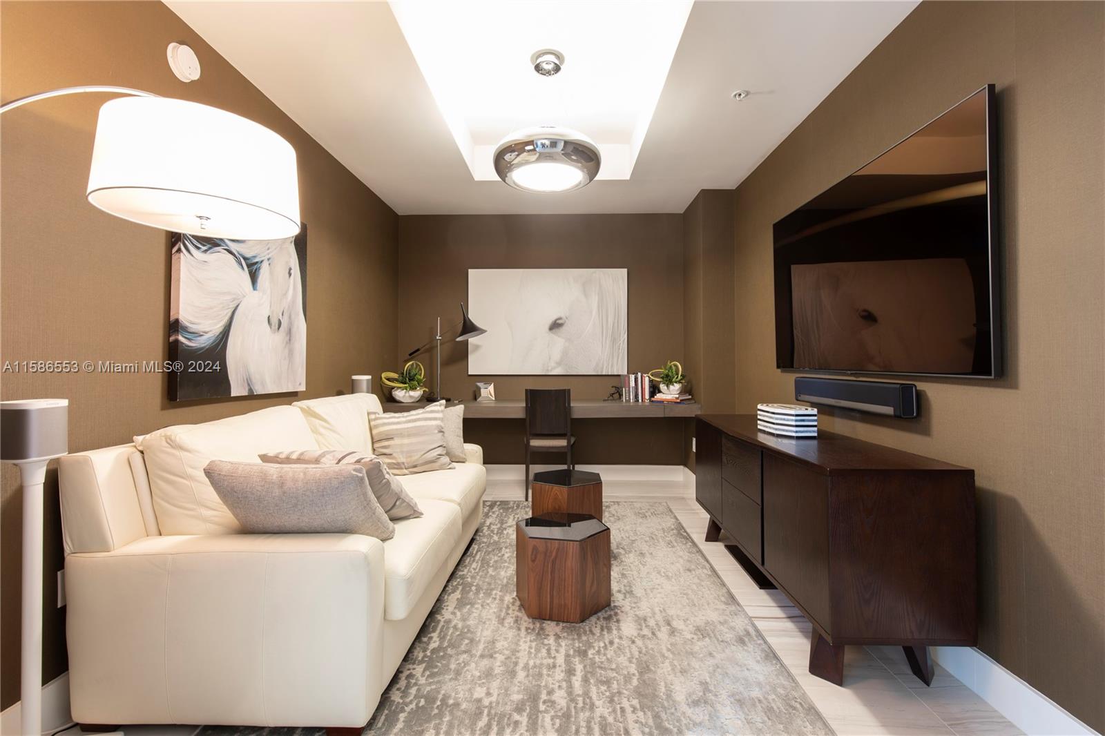 MARINA PALMS RESIDENCES S - Residential