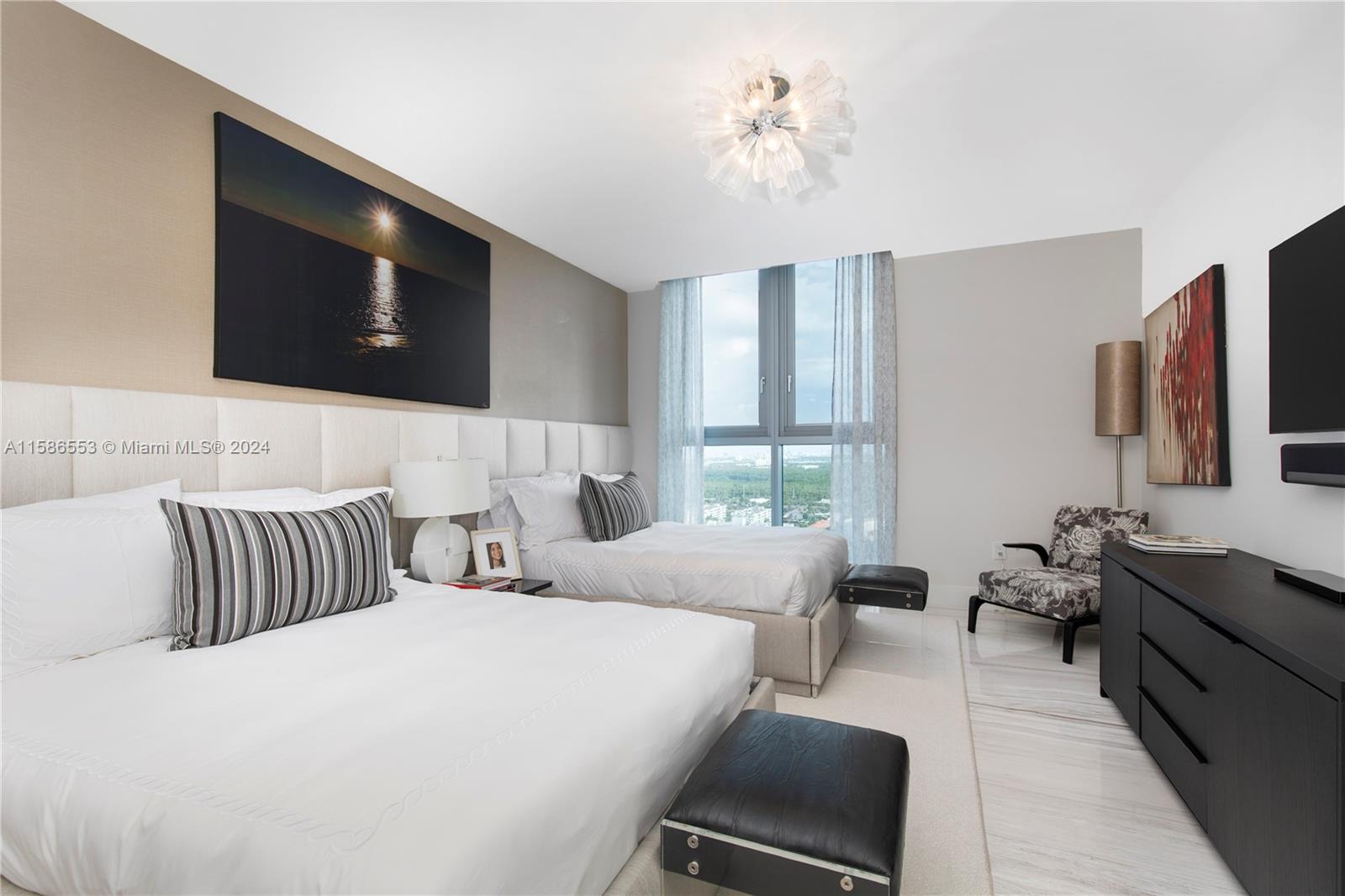 MARINA PALMS RESIDENCES S - Residential