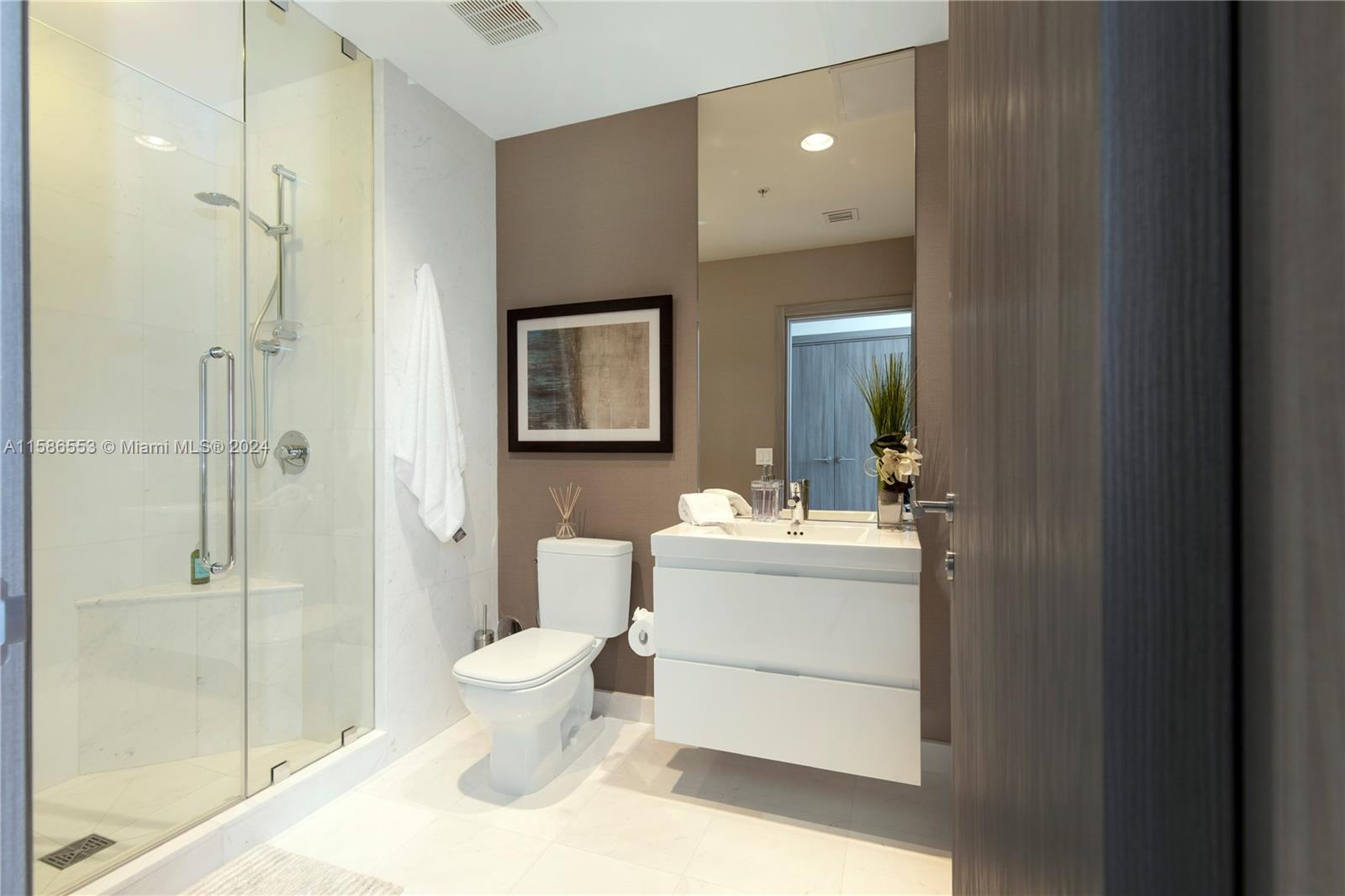 MARINA PALMS RESIDENCES S - Residential