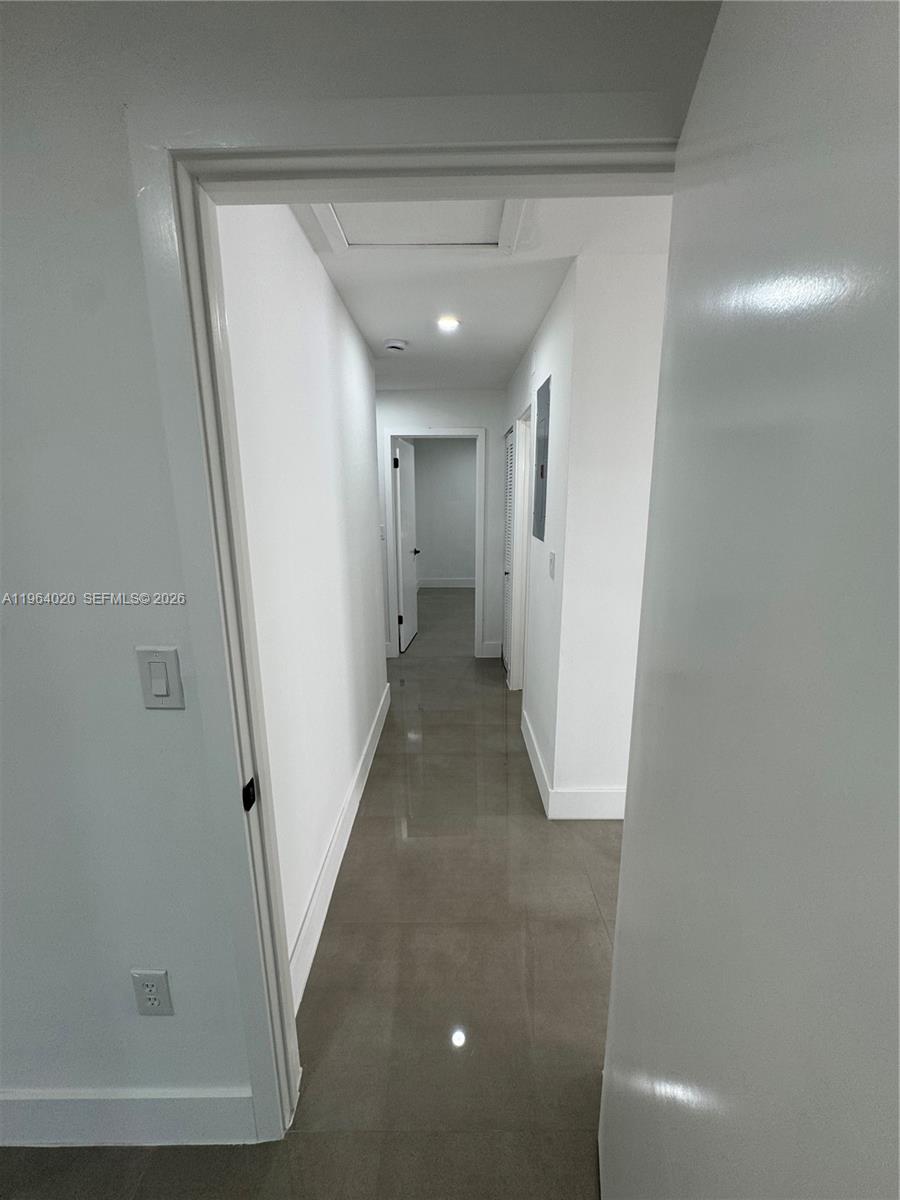 LEOMAR HOMES - Residential