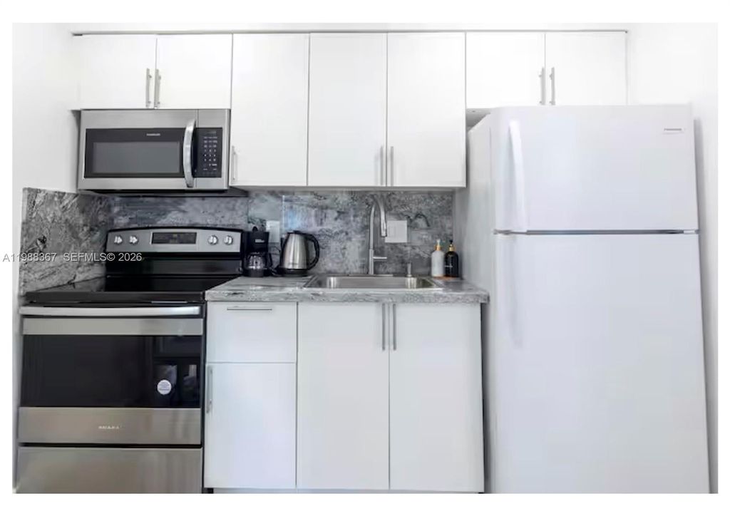 Photo of 501 N 24th Ave #3, Hollywood, FL 33020 (MLS # A11988367)