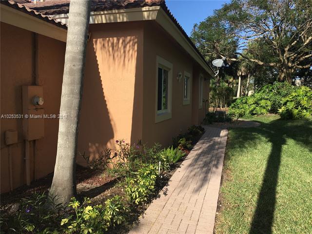 FAIRWAYS AT HERON BAY - Residential Lease