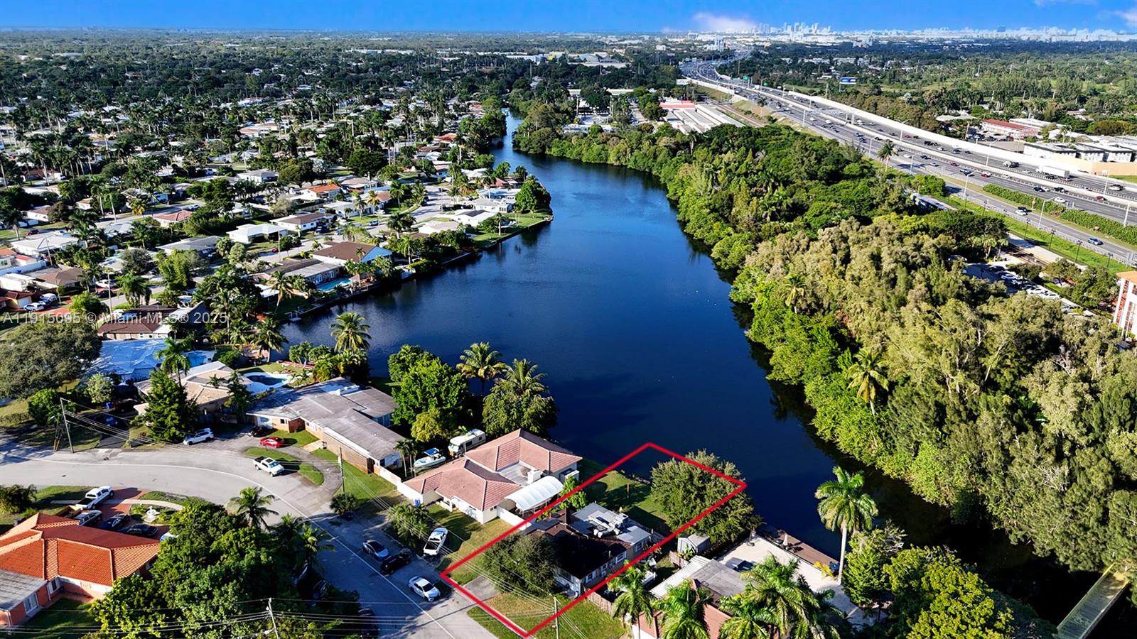 ORANGEBROOK GOLF ESTATES - Residential