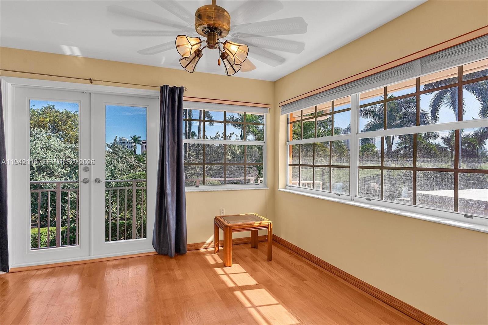 LA GORCE GOLF SUB - Residential