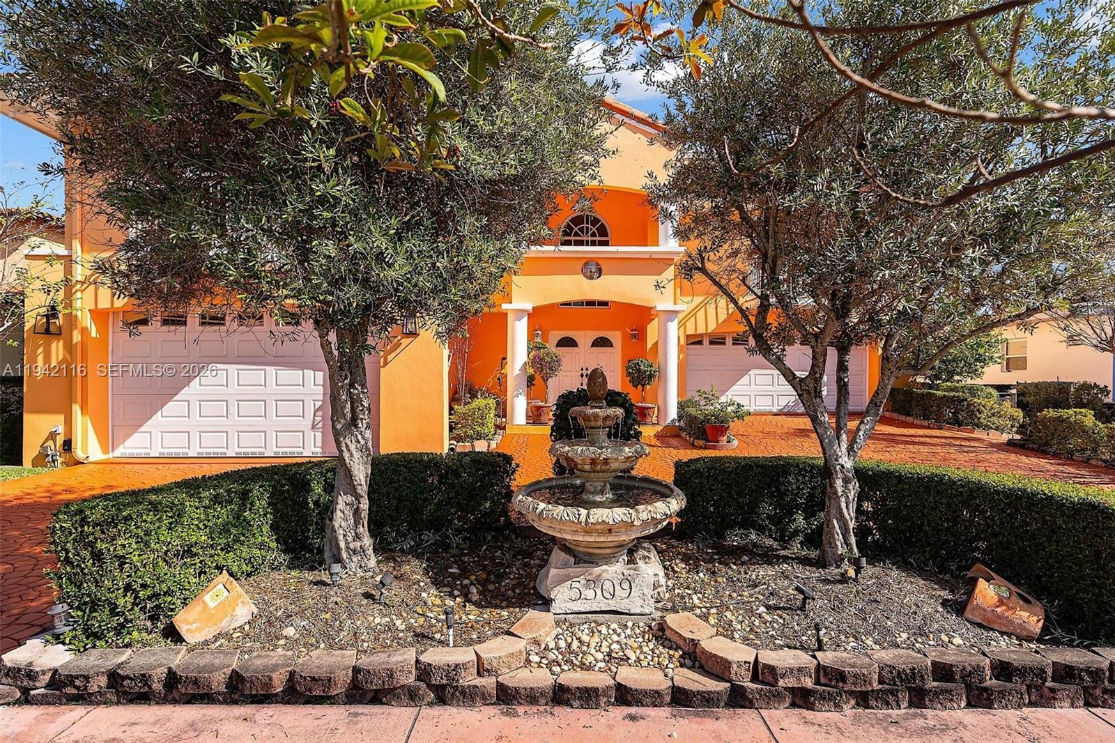 LA GORCE GOLF SUB - Residential