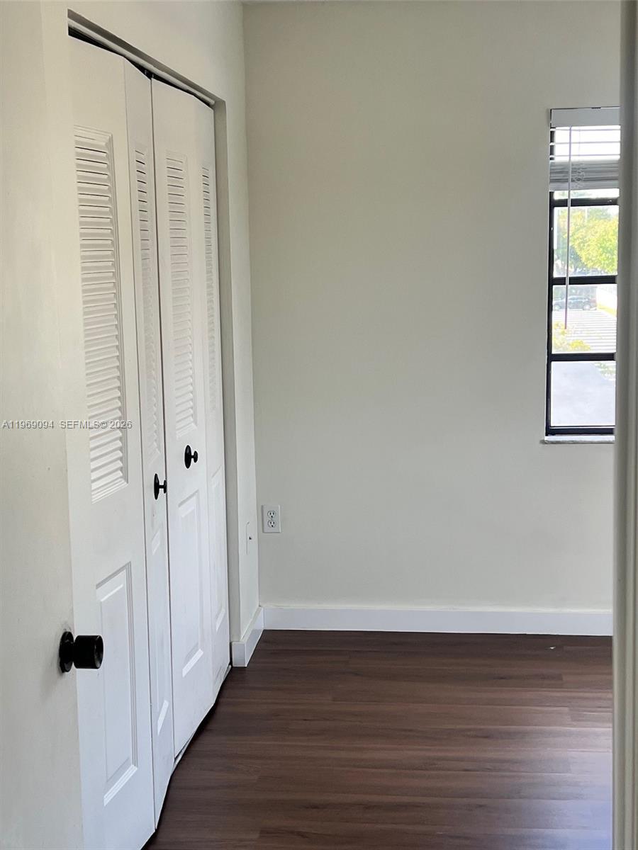 NOB HILL WEST CONDO - Residential