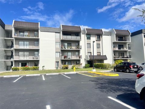 10431 N Kendall Dr D314 Miami FL 33176