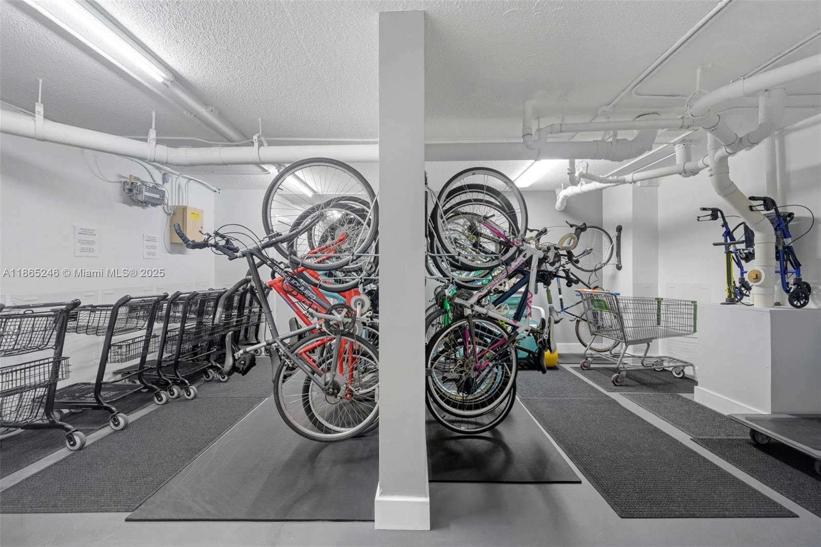 TIFFANY GARDENS NORTH CON - Residential Lease