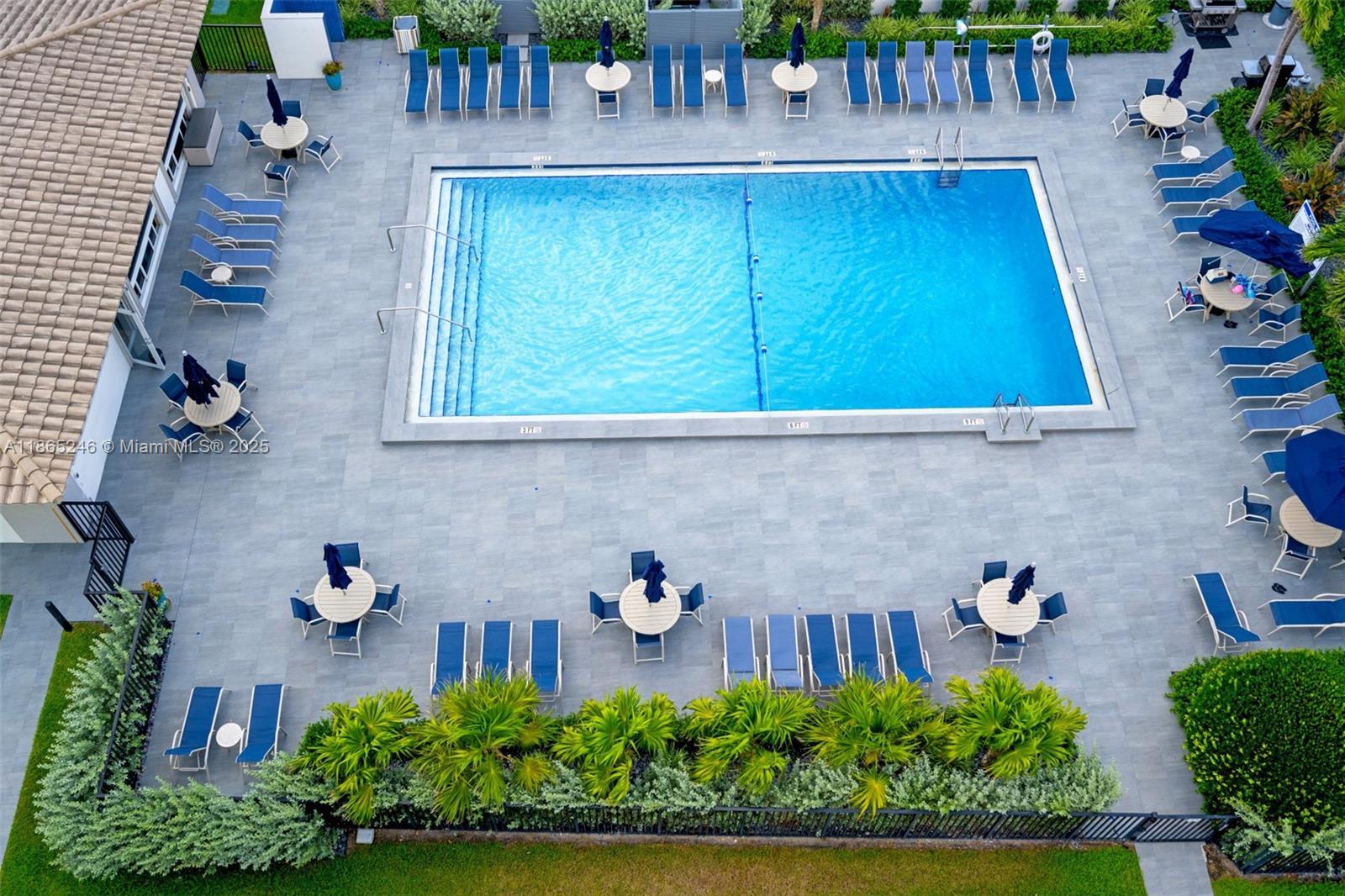 TIFFANY GARDENS NORTH CON - Residential Lease