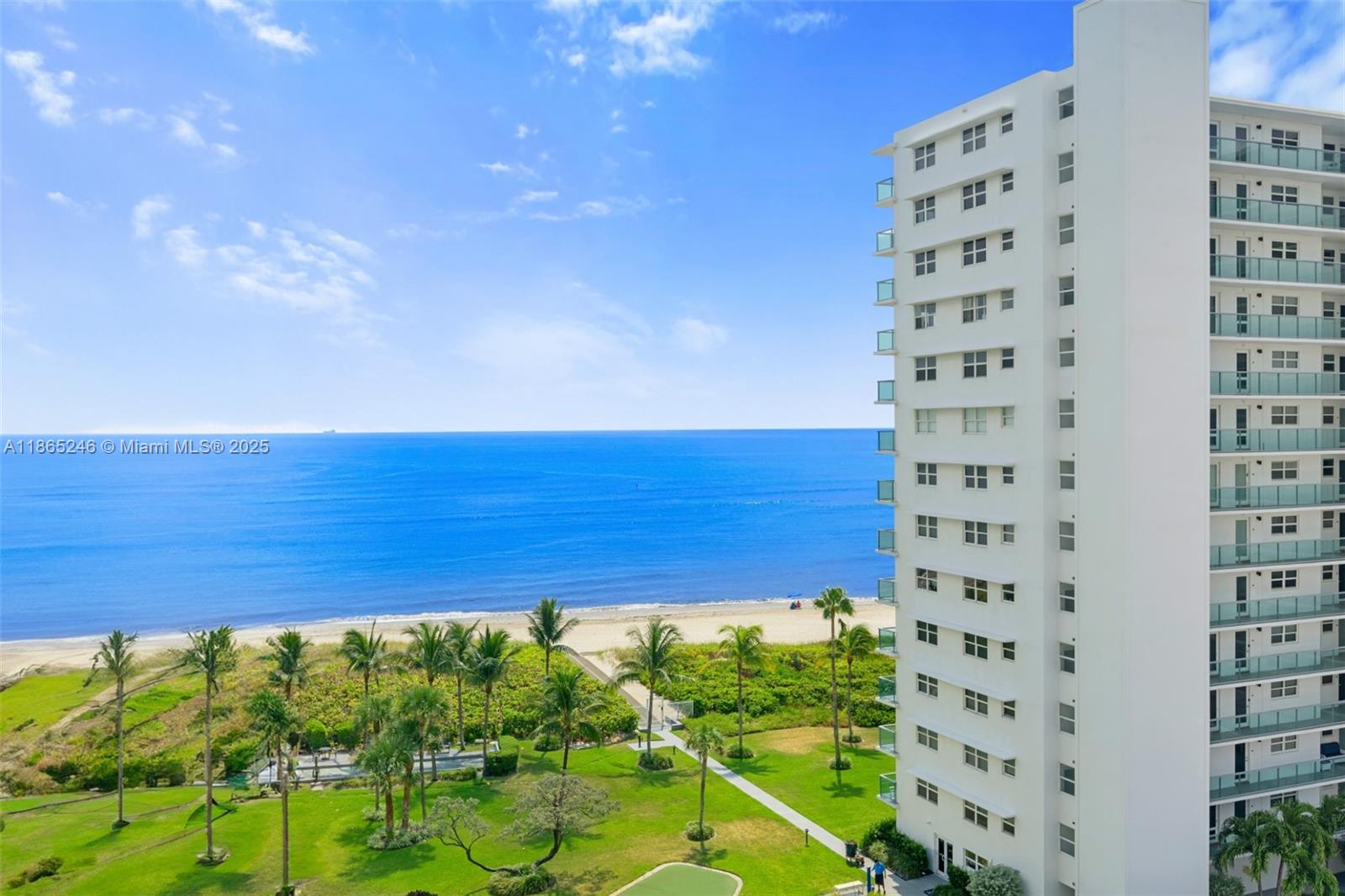 Available Dec 1–May 31 (4-month min). Enjoy a fully furnished and equipped oceanfront residence with spacious living areas, modern kitchen, and private balcony overlooking the Atlantic. Direct beach access allows you to step from your home onto the sand. The building offers resort-style amenities including oceanfront pool, fitness center, valet, and 24/7 security for peace of mind. Move-in ready and ideal for a seasonal retreat. Unique opportunity to secure your stay today!