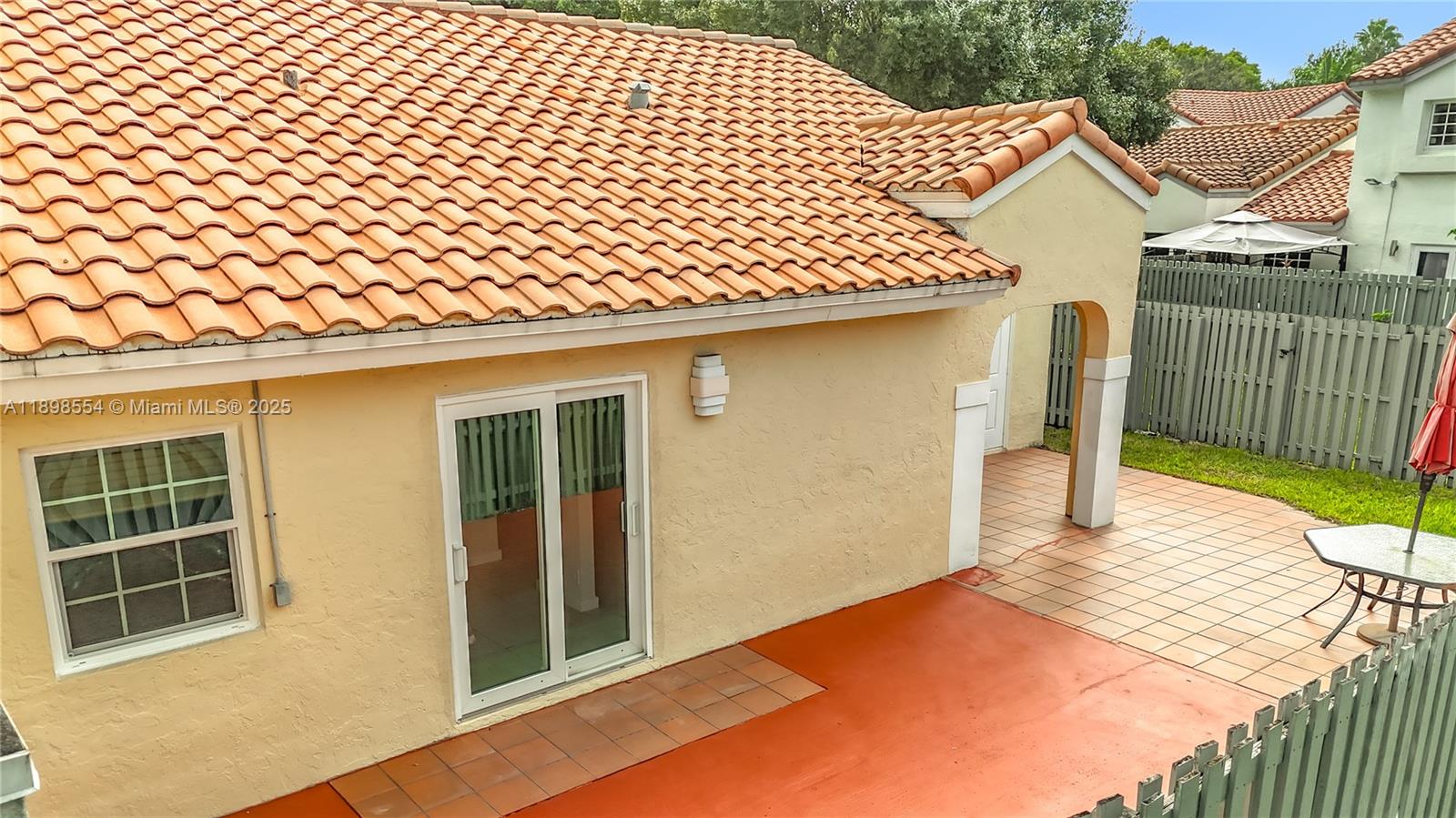 COUNTRY ISLES PHASE II - Residential