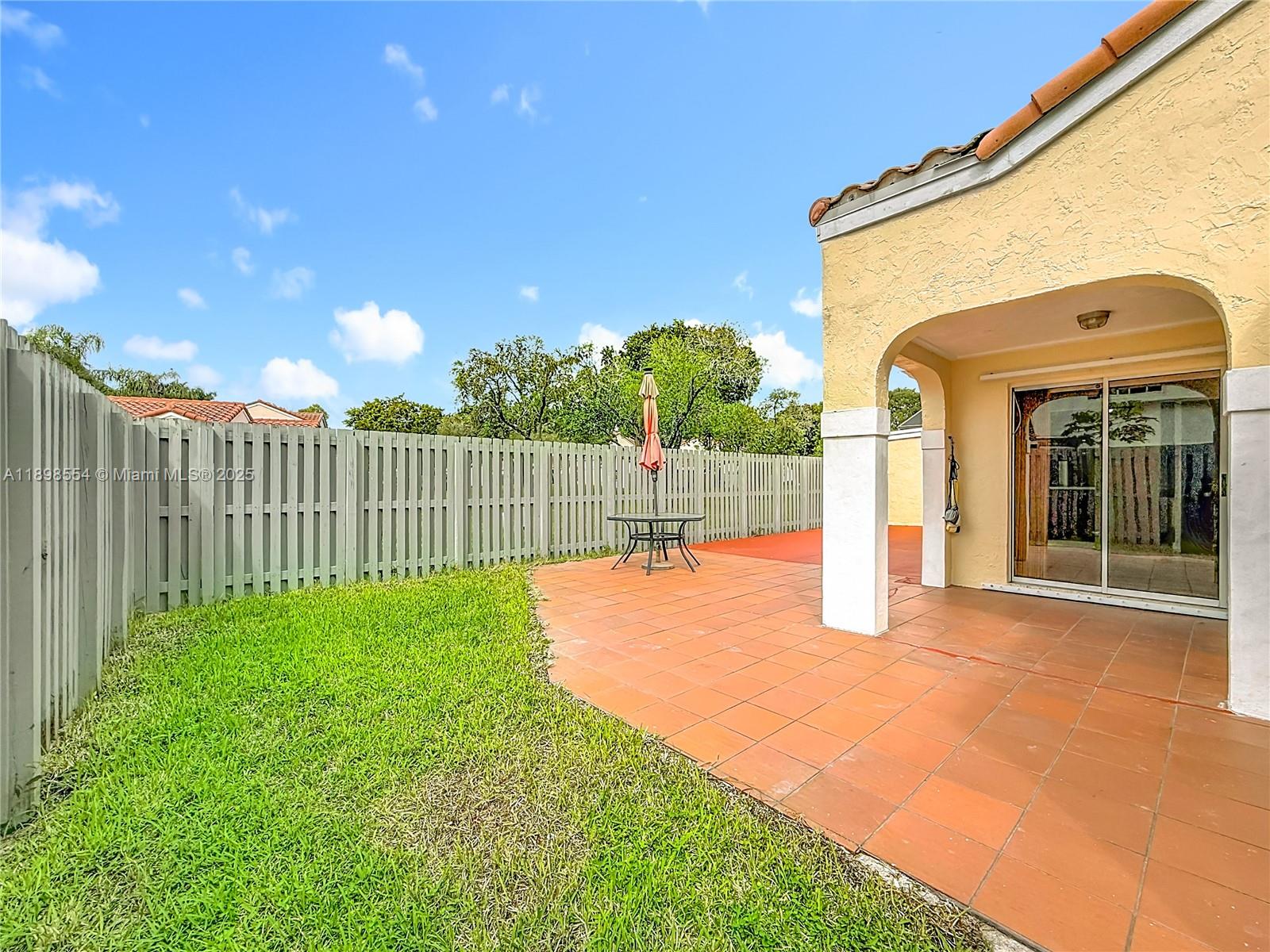 COUNTRY ISLES PHASE II - Residential