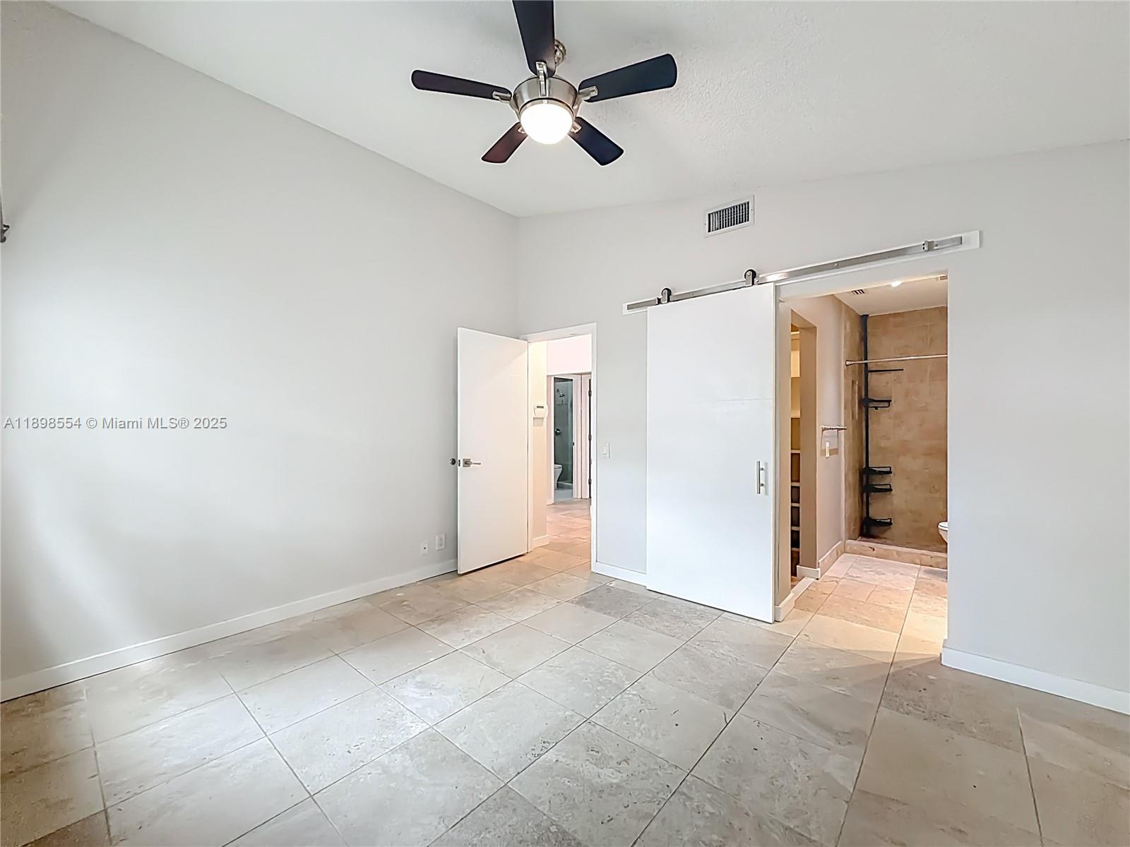 COUNTRY ISLES PHASE II - Residential