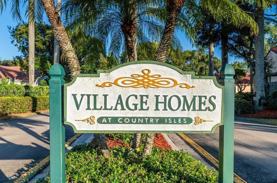 COUNTRY ISLES PHASE II - Residential