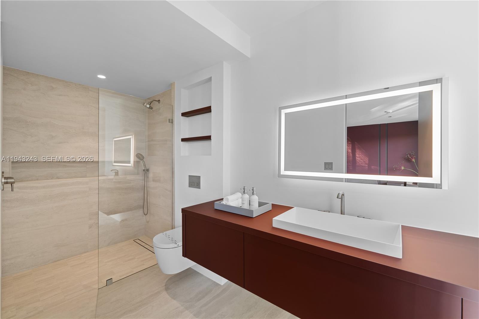 CORAL ISLES - Residential