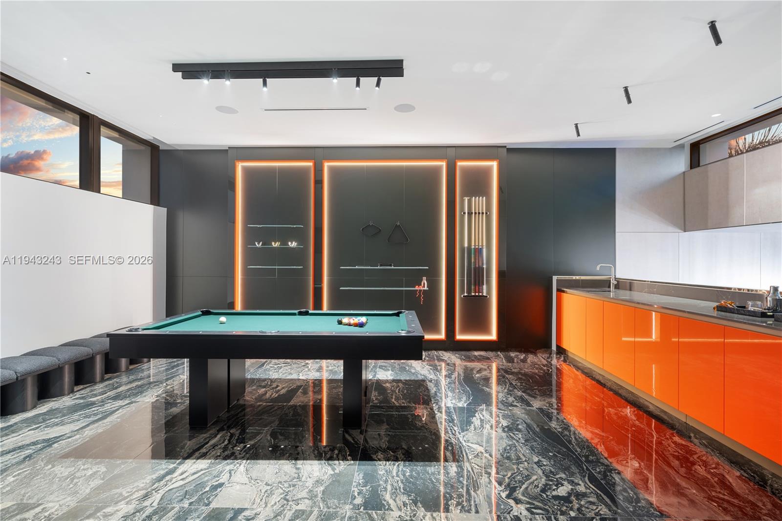 CORAL ISLES - Residential