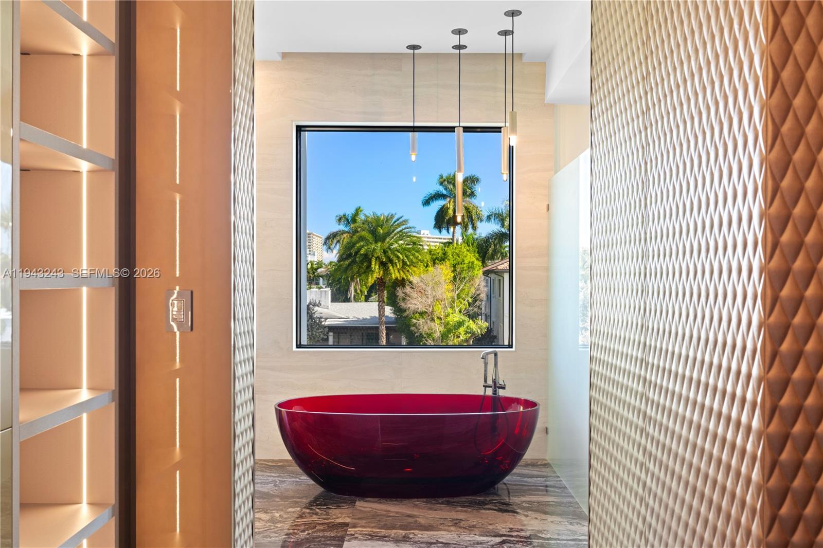 CORAL ISLES - Residential