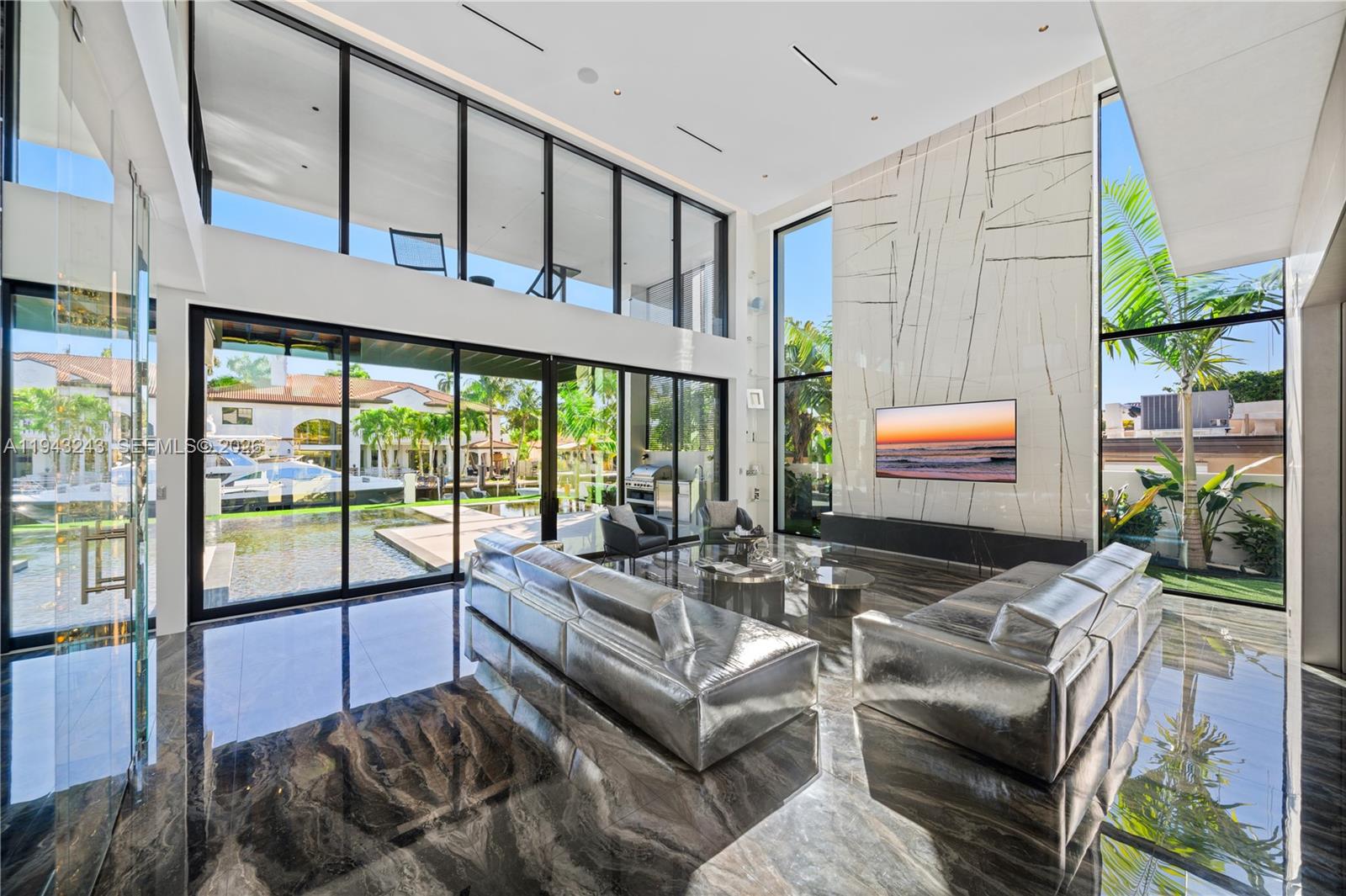 CORAL ISLES - Residential