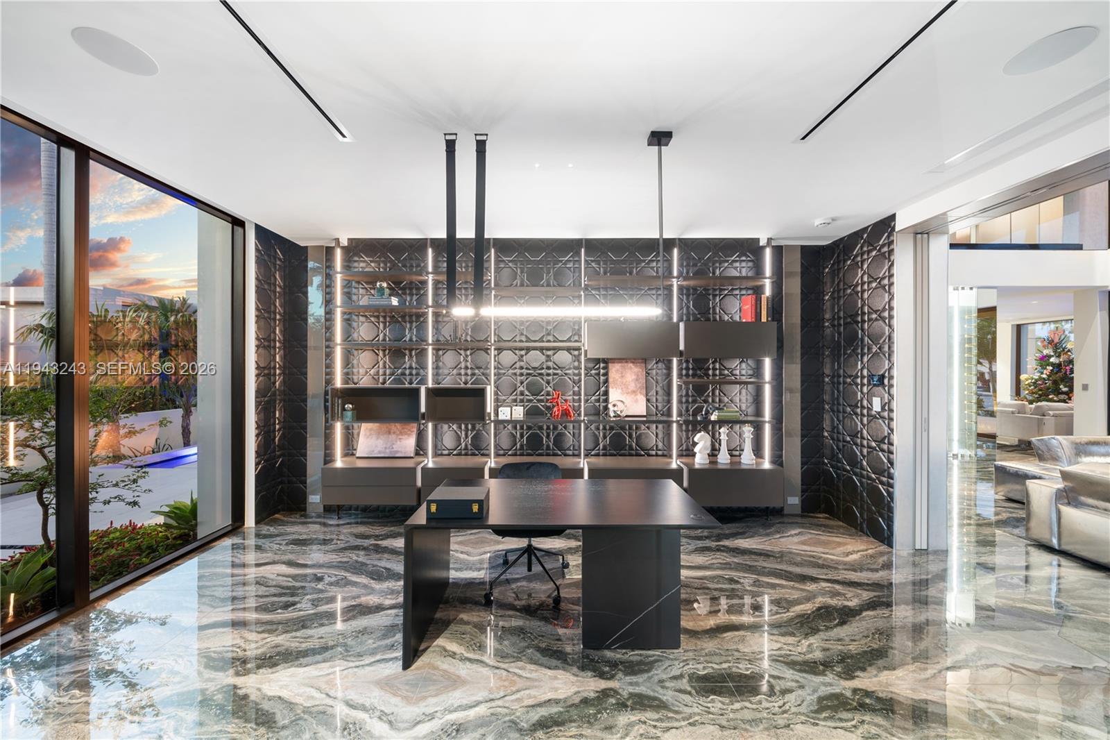 CORAL ISLES - Residential