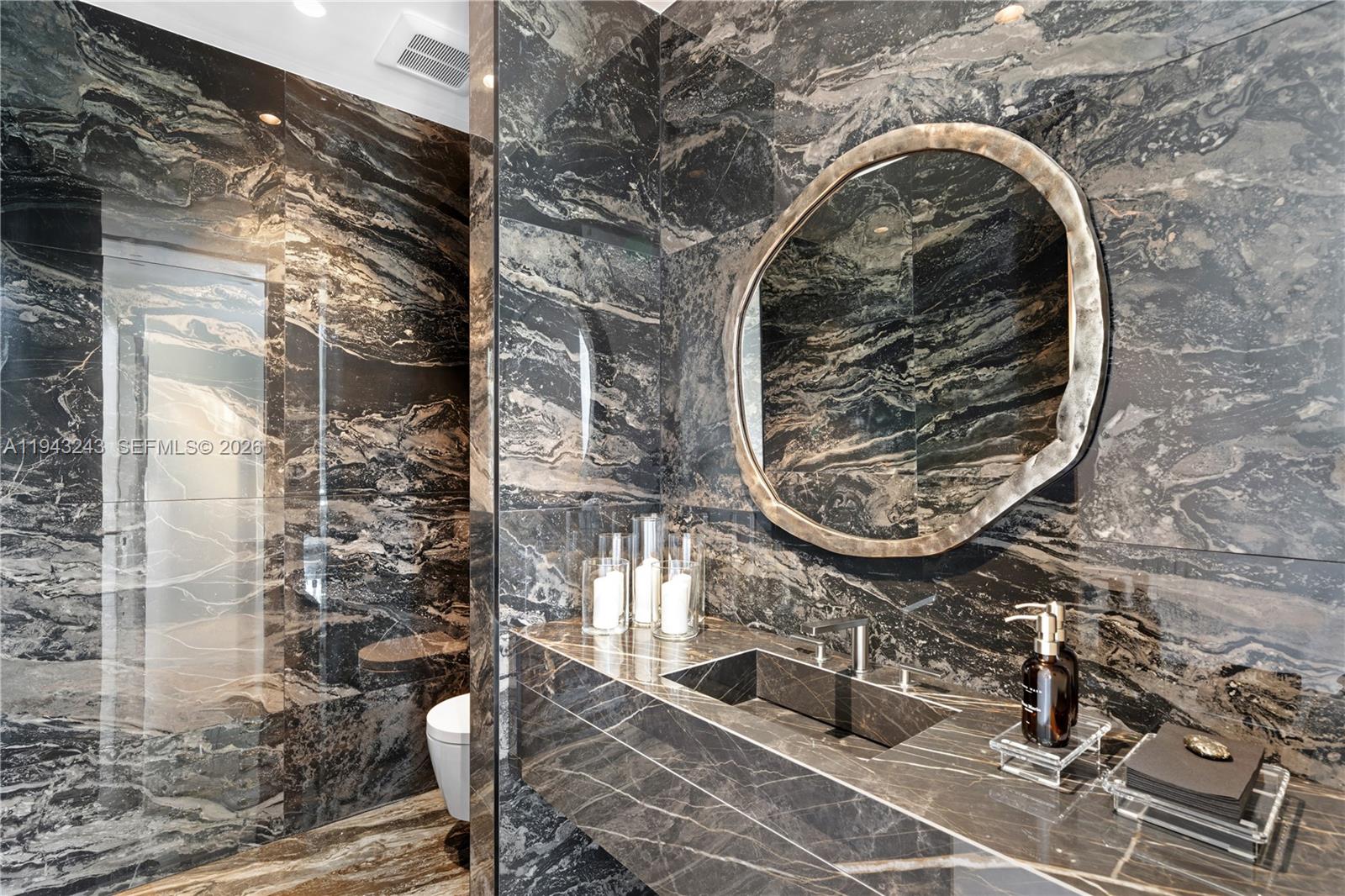 CORAL ISLES - Residential