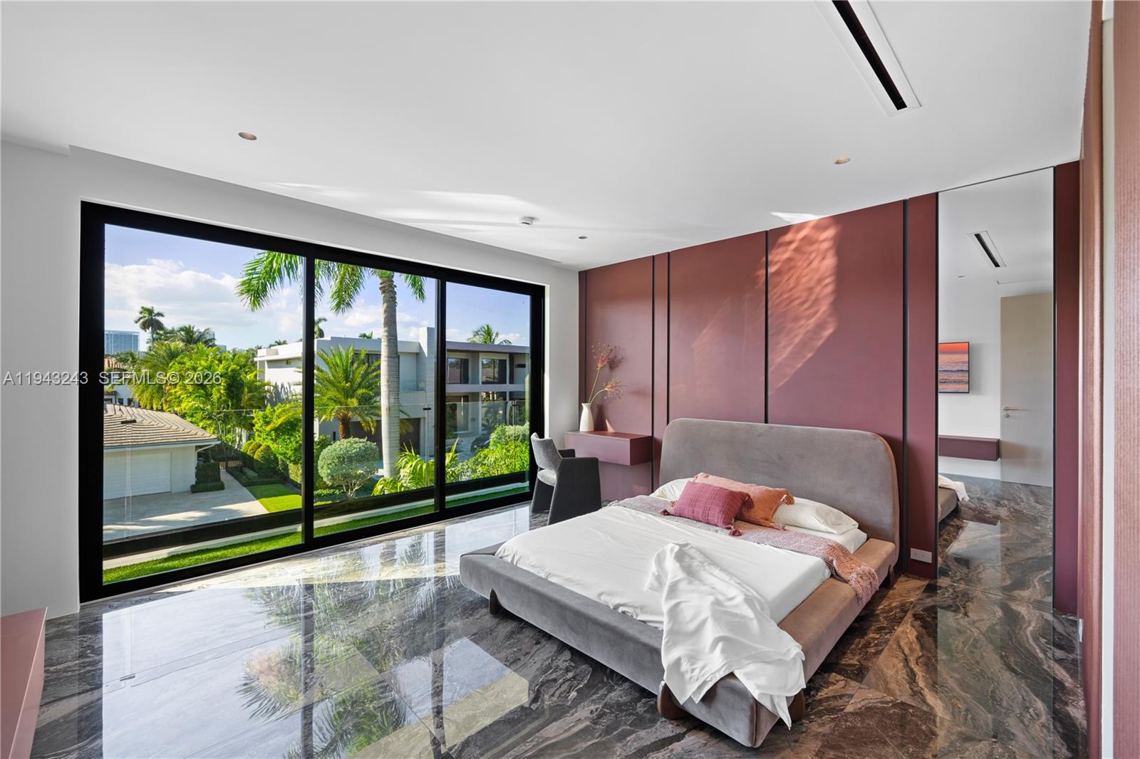 CORAL ISLES - Residential