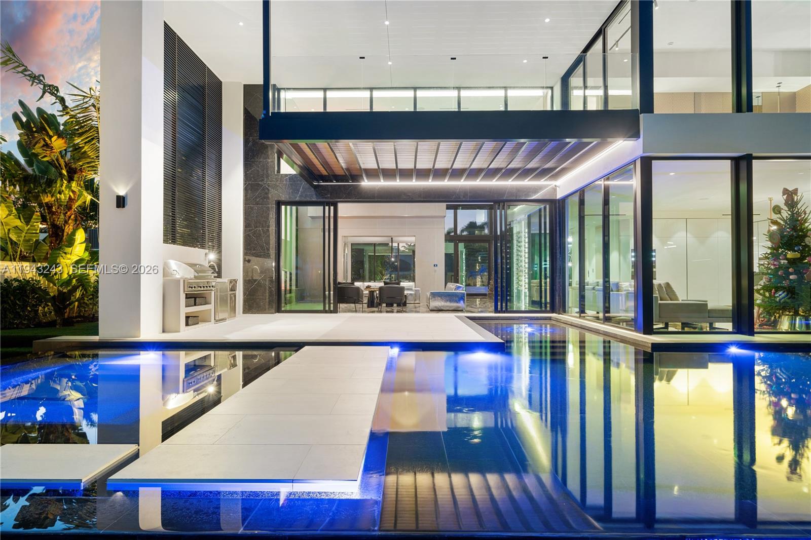 CORAL ISLES - Residential