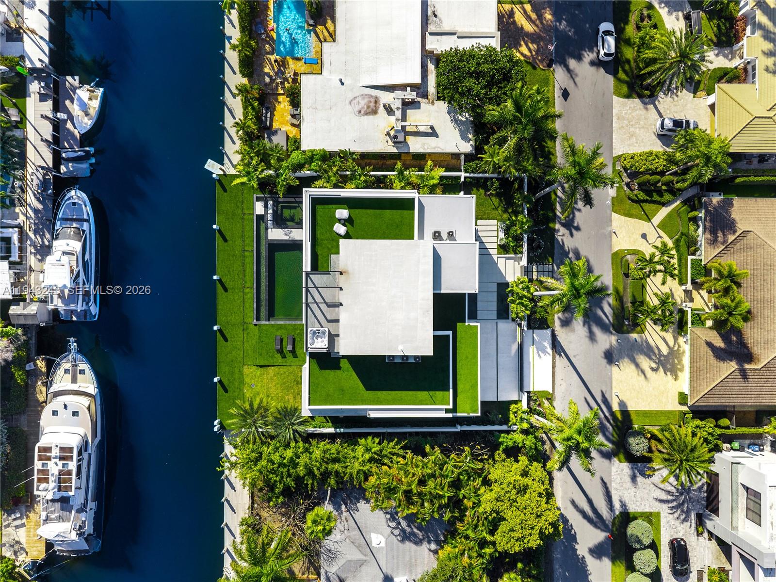 CORAL ISLES - Residential