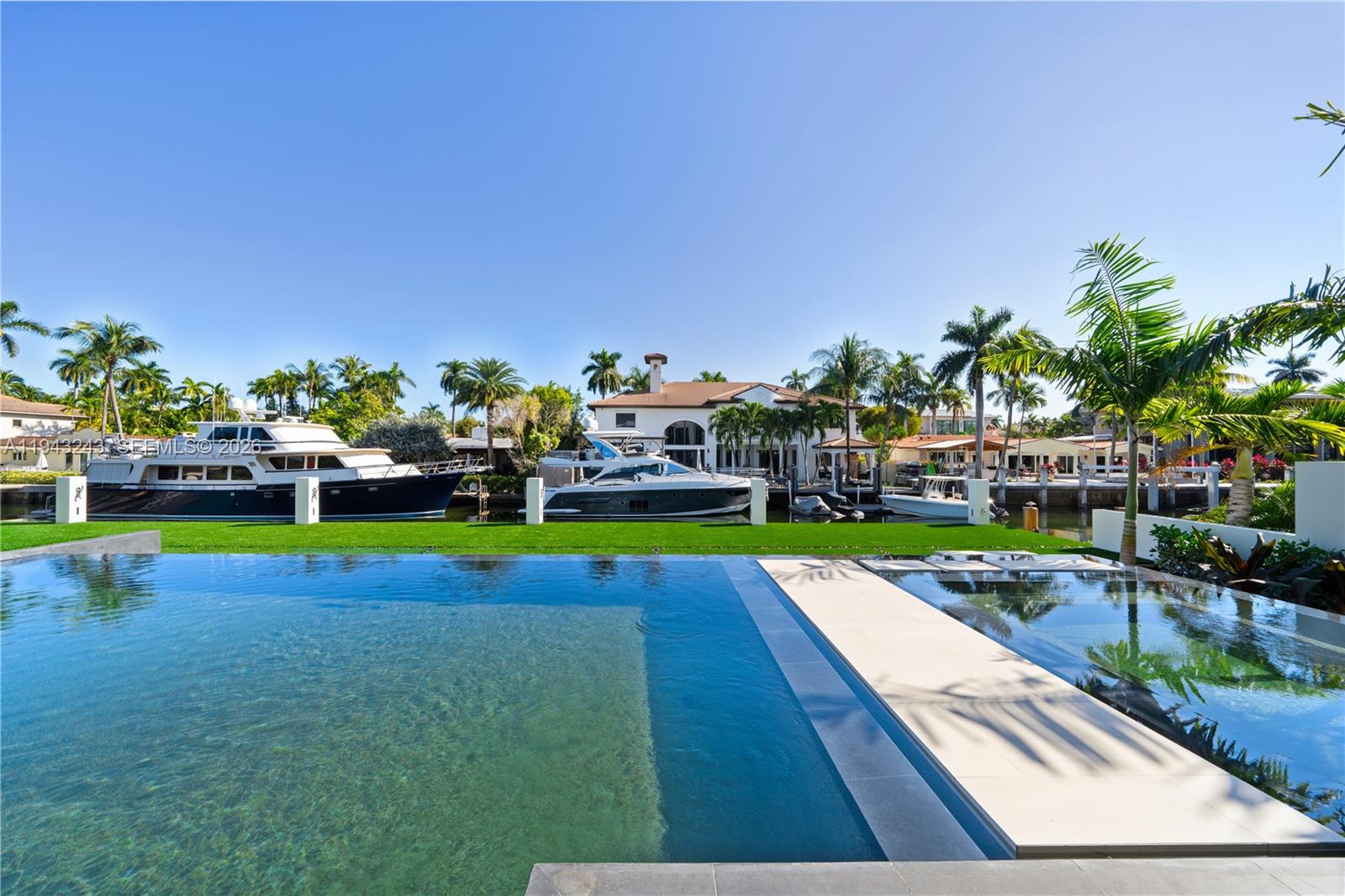 CORAL ISLES - Residential