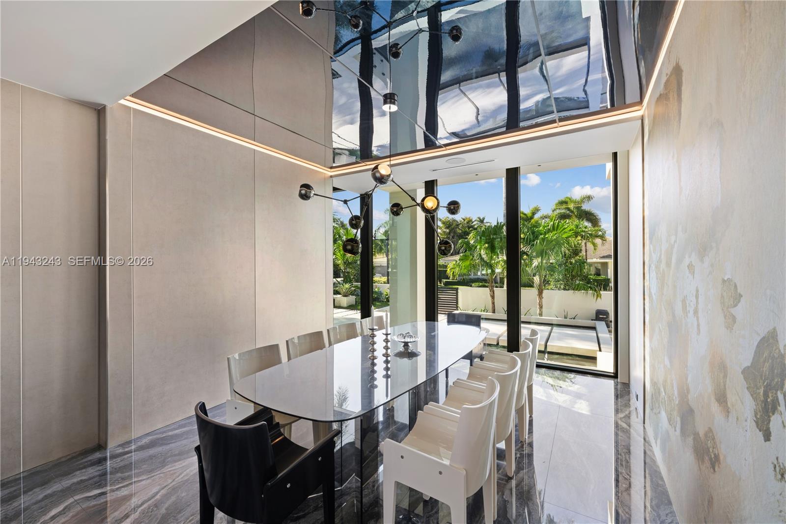 CORAL ISLES - Residential