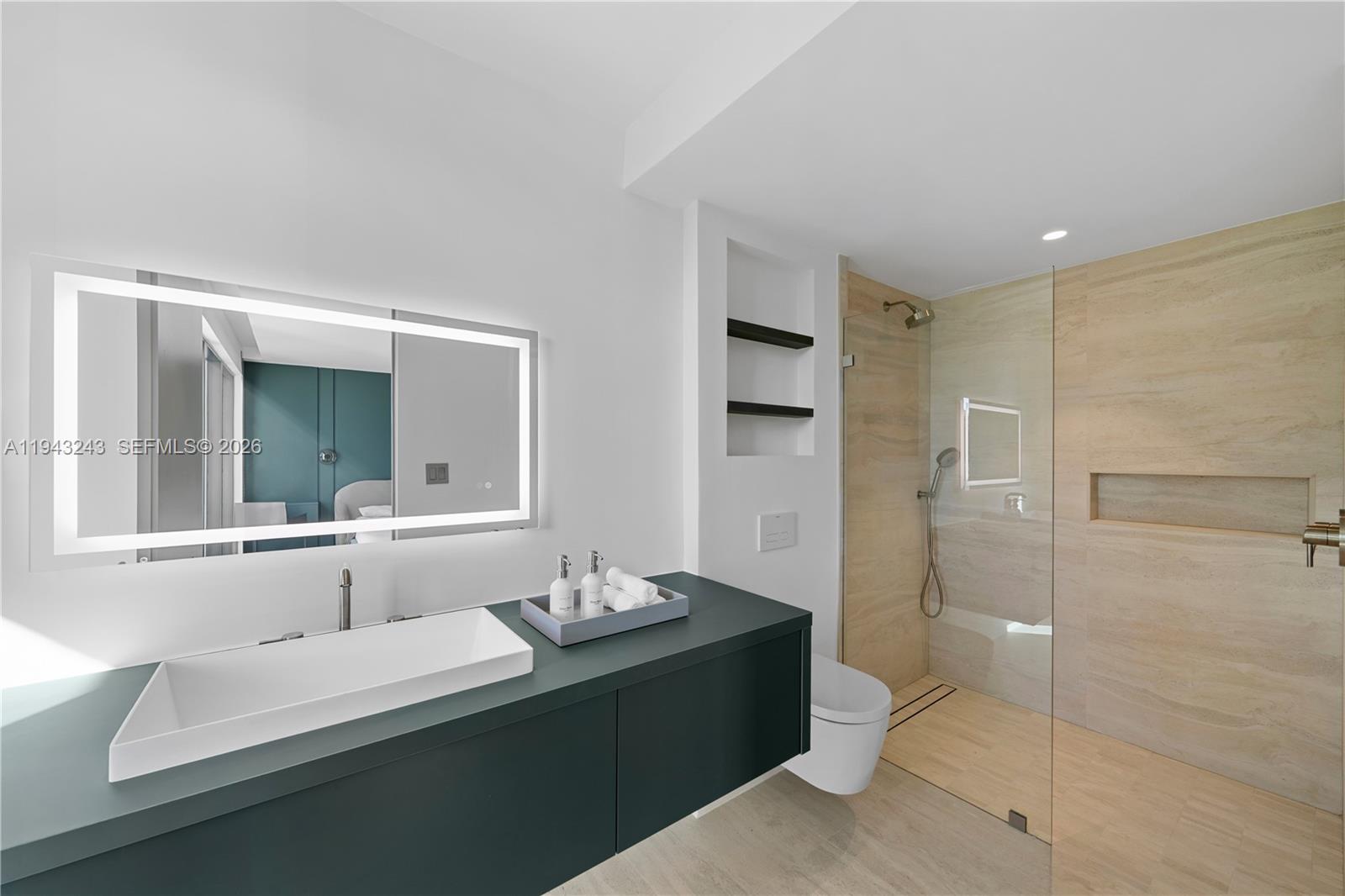 CORAL ISLES - Residential