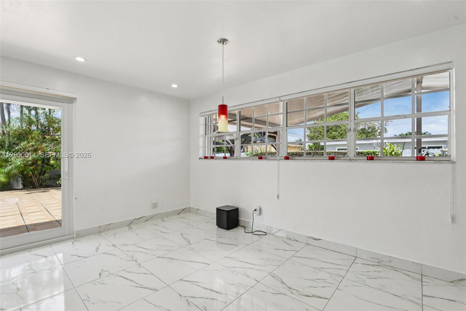 CORAL PARK ESTATES SEC 1 - Residential