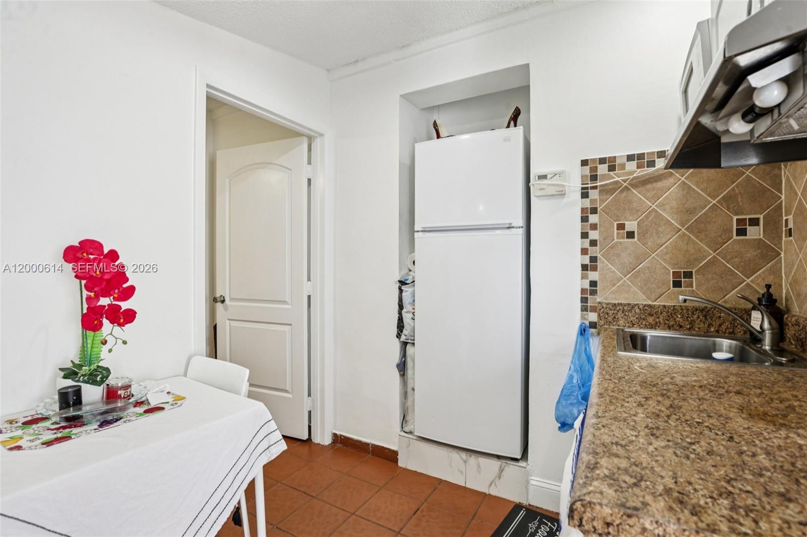 CORAL PARK ESTATES SEC 1 - Residential