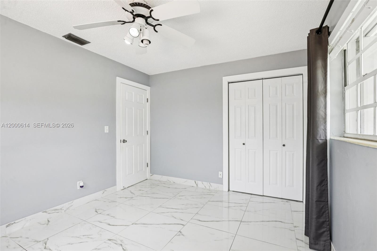 CORAL PARK ESTATES SEC 1 - Residential