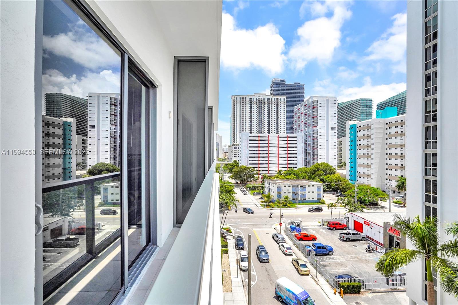 Smart Brickell - Residential