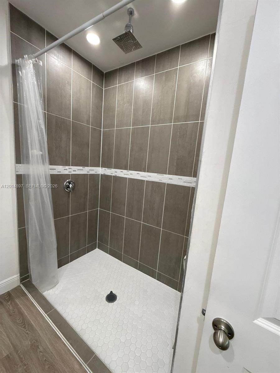 PT LaBELLE UNIT 3 - Residential