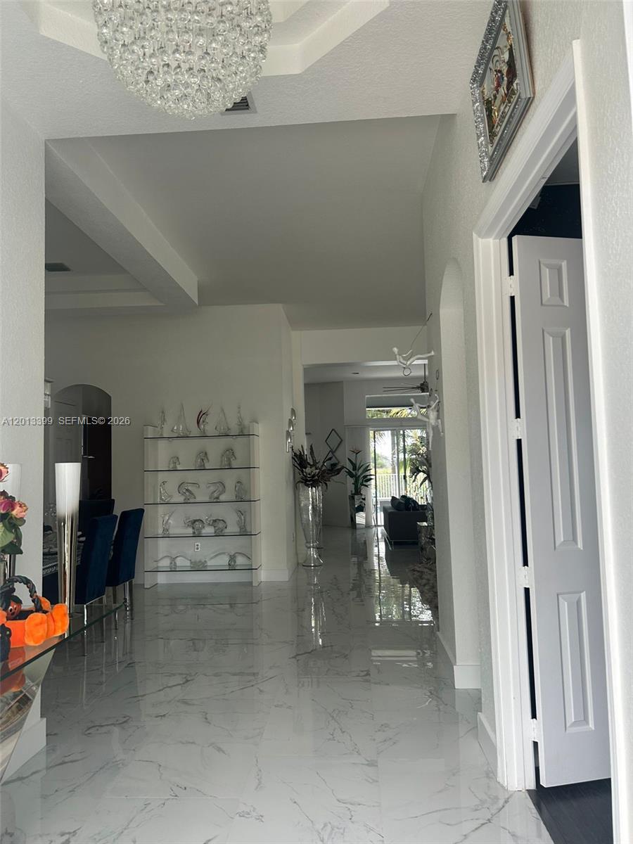 RESERVE AT HUNTINGTON 174 - Residential