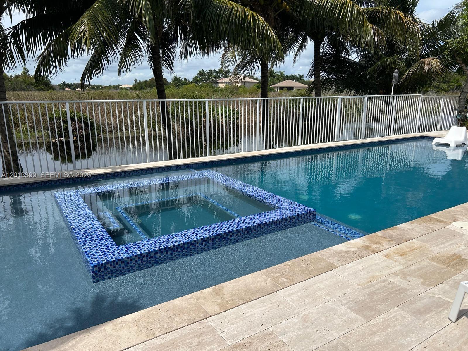 RESERVE AT HUNTINGTON 174 - Residential