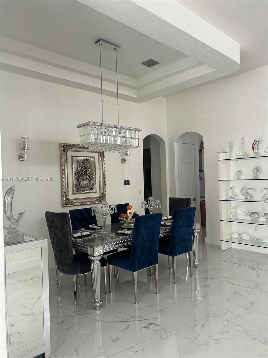 RESERVE AT HUNTINGTON 174 - Residential