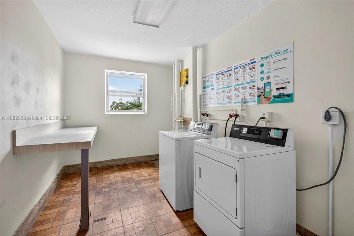 MEADOWBROOK CONDO APTS BL - Residential