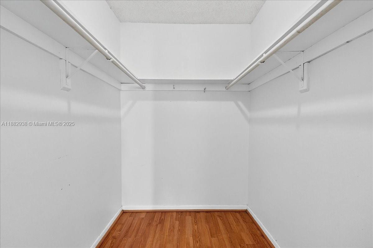 MEADOWBROOK CONDO APTS BL - Residential