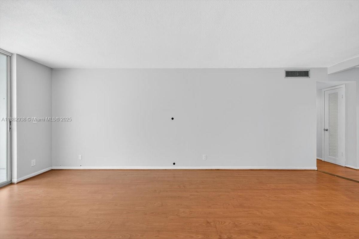 MEADOWBROOK CONDO APTS BL - Residential