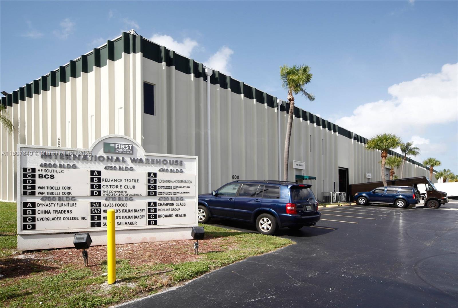 Dry Storage SUBLEASE within shared occupied Events Business Tenant also storing dry displays. Preferably another Events Business requires 2+ years of storage in order to share in Rental Expenses.
