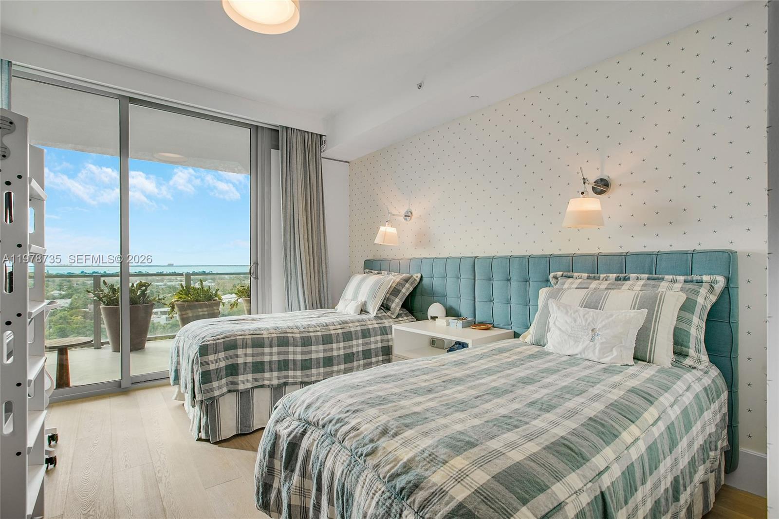 OCEANA KEY BISCAYNE CONDO - Residential