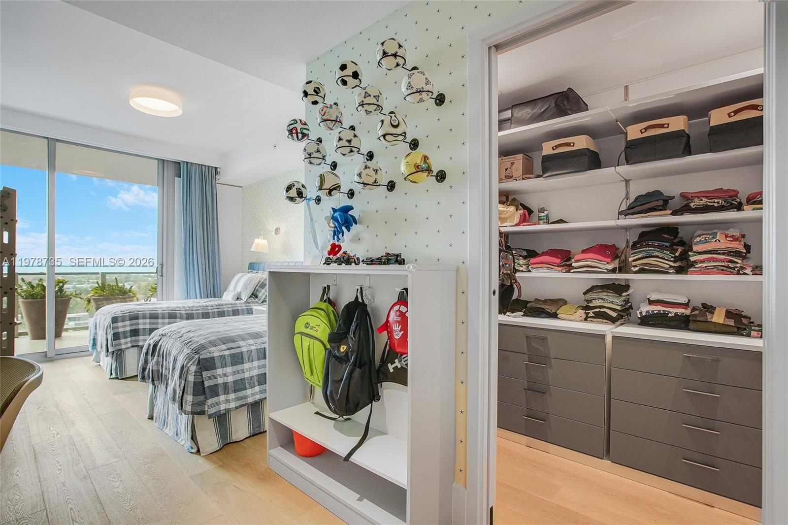 OCEANA KEY BISCAYNE CONDO - Residential