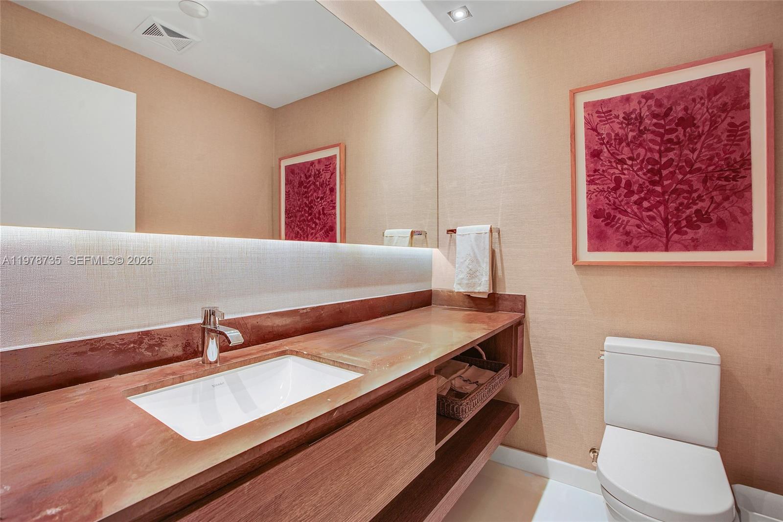 OCEANA KEY BISCAYNE CONDO - Residential