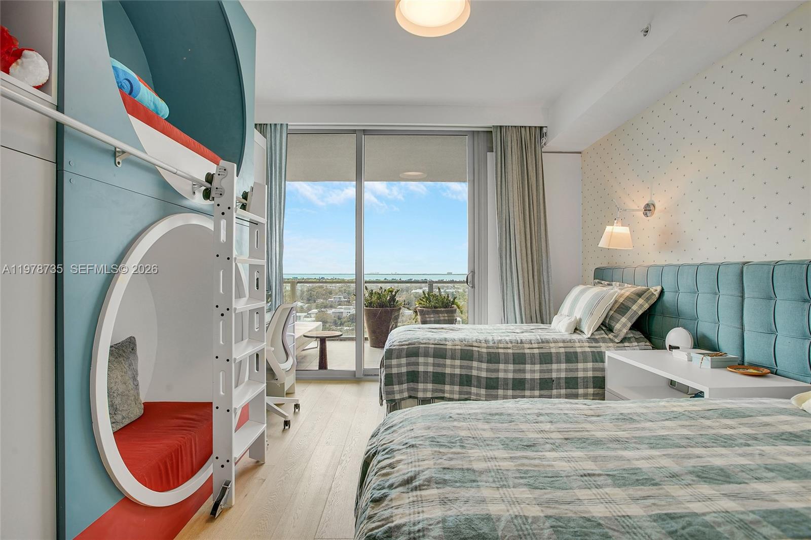 OCEANA KEY BISCAYNE CONDO - Residential