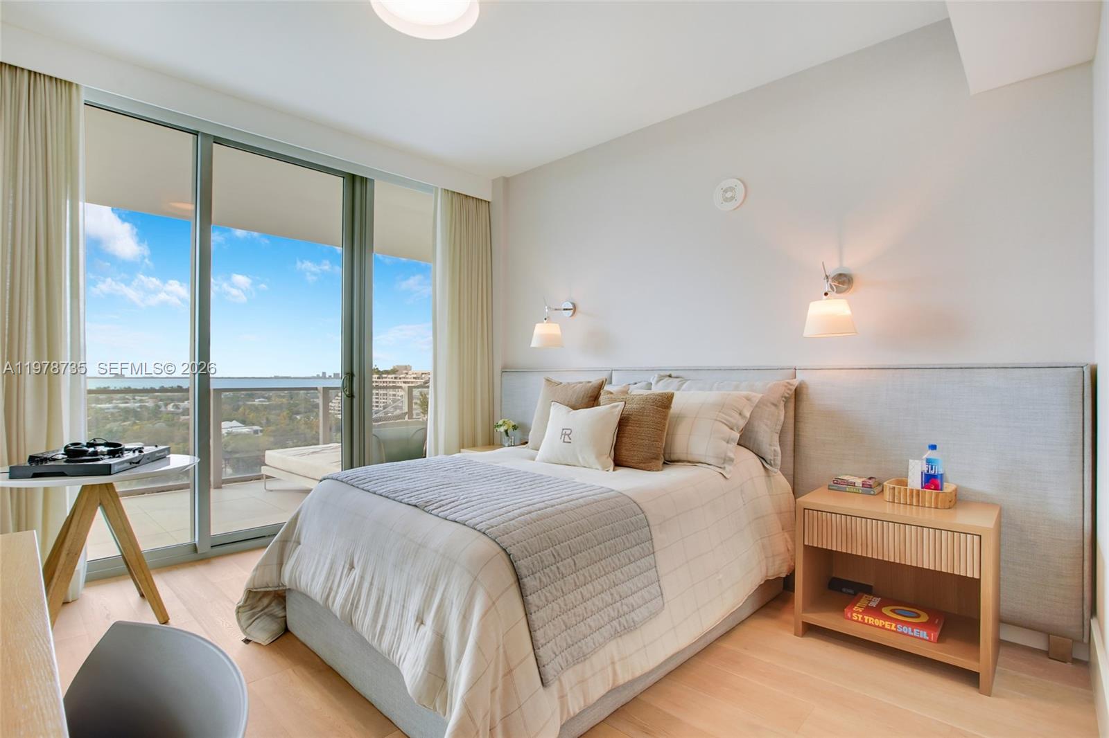 OCEANA KEY BISCAYNE CONDO - Residential