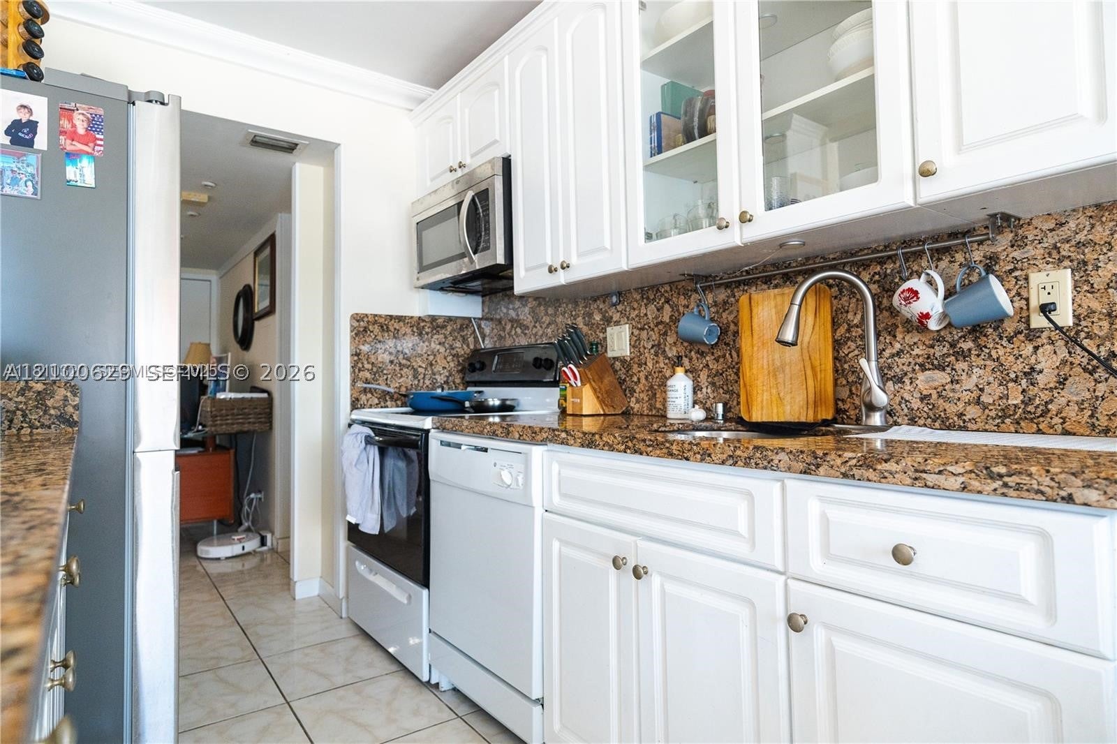 250 174th St 502